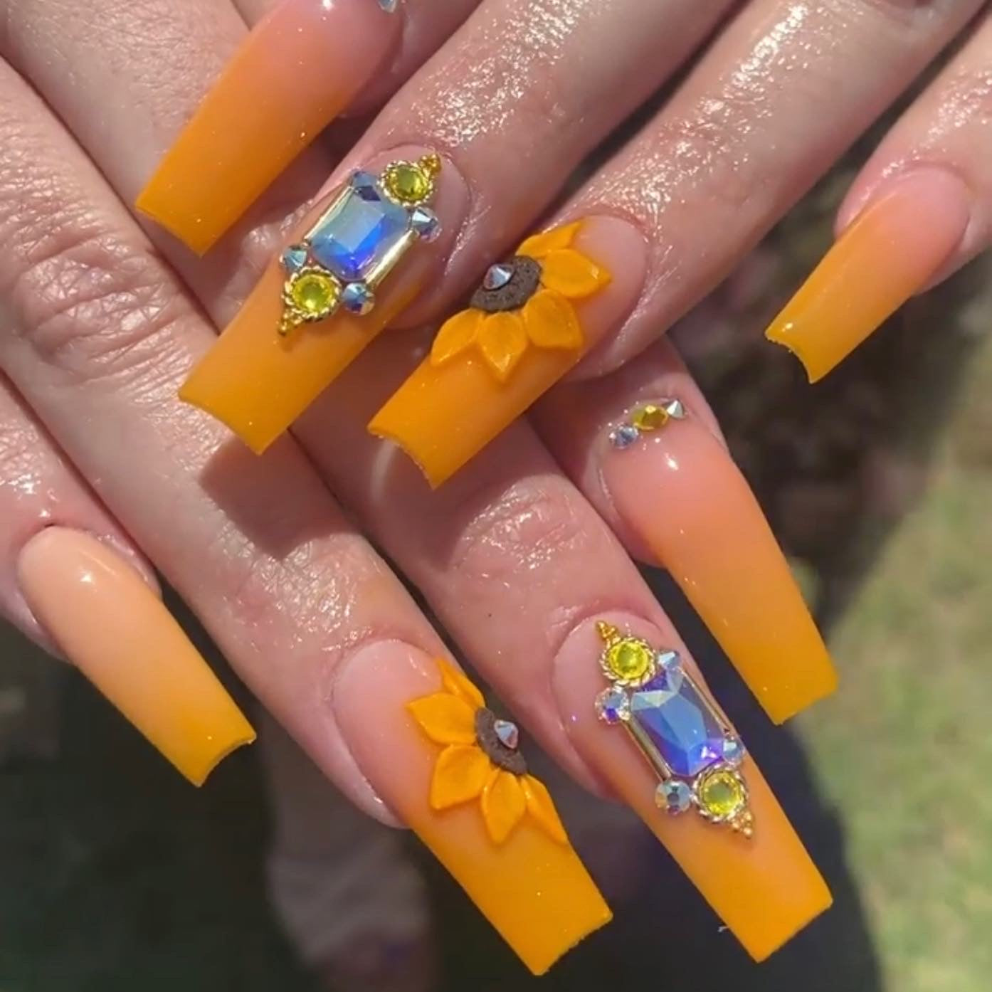 Stiletto nail tip