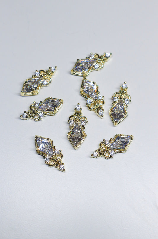 Luxury charms (4pcs)