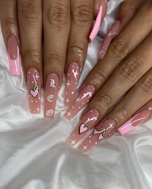 Stiletto nail tip